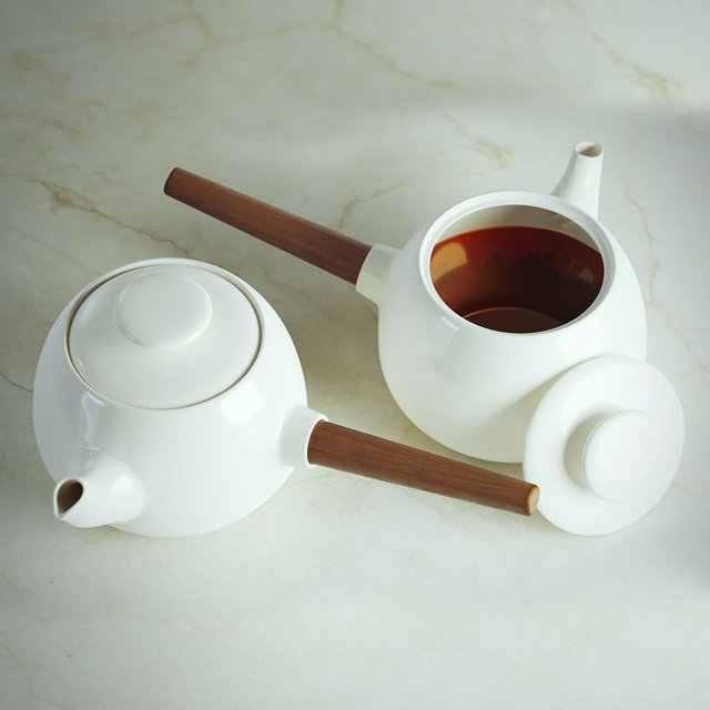 Tea pot 004
